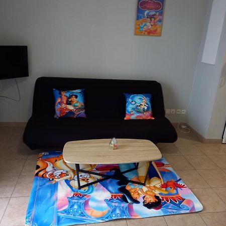 C101 Appartement Disneyland Монтеврен Екстер'єр фото