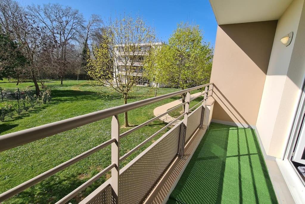 C101 Appartement Disneyland Монтеврен Екстер'єр фото